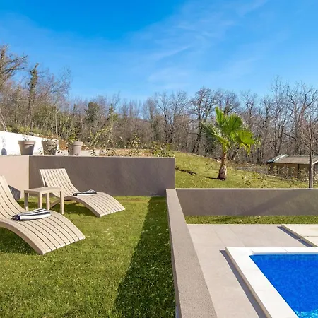 Casa Fani * Ичичи